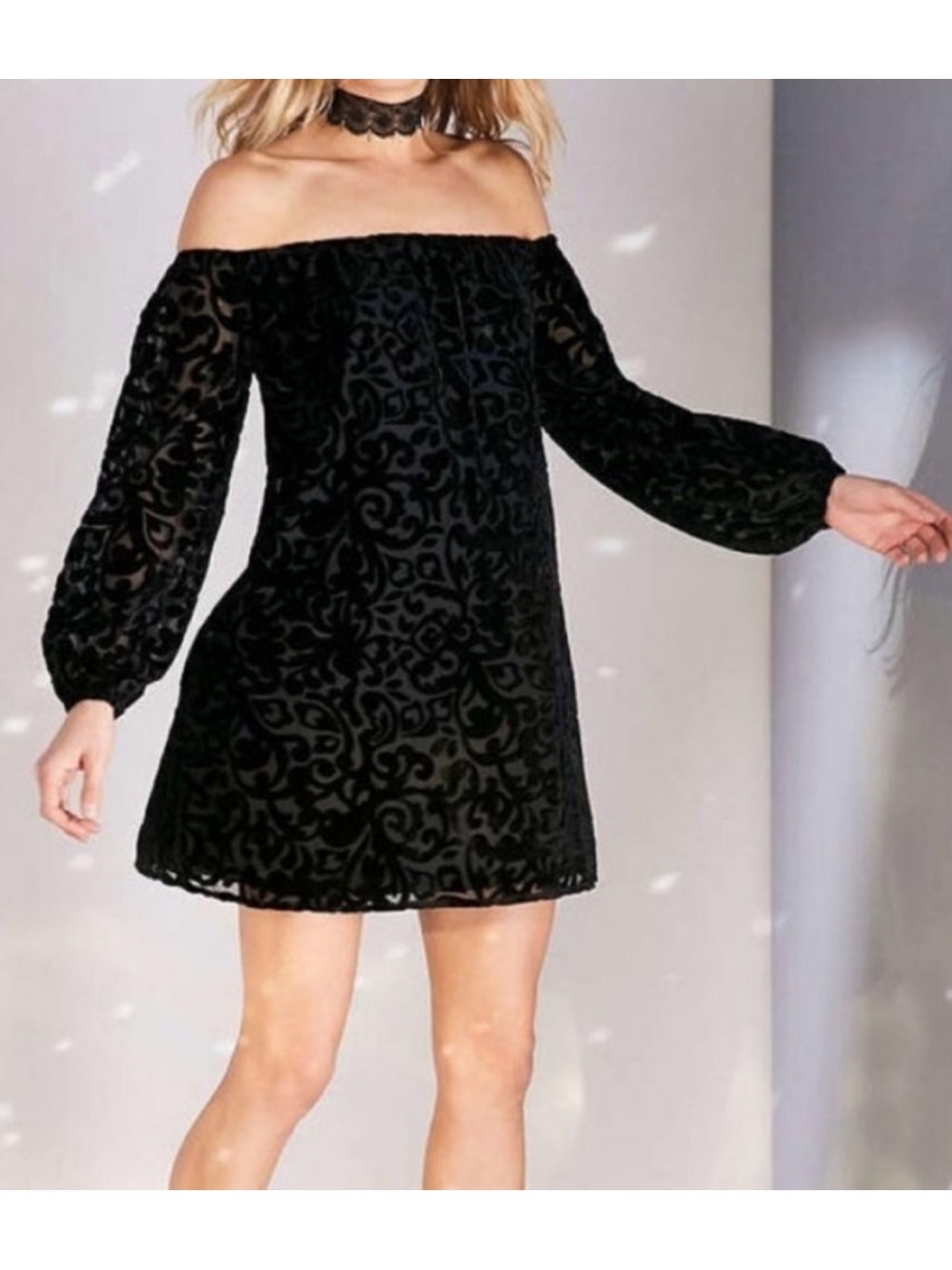 Urban Outfitters ECOTE Burnout Velvet Dress S